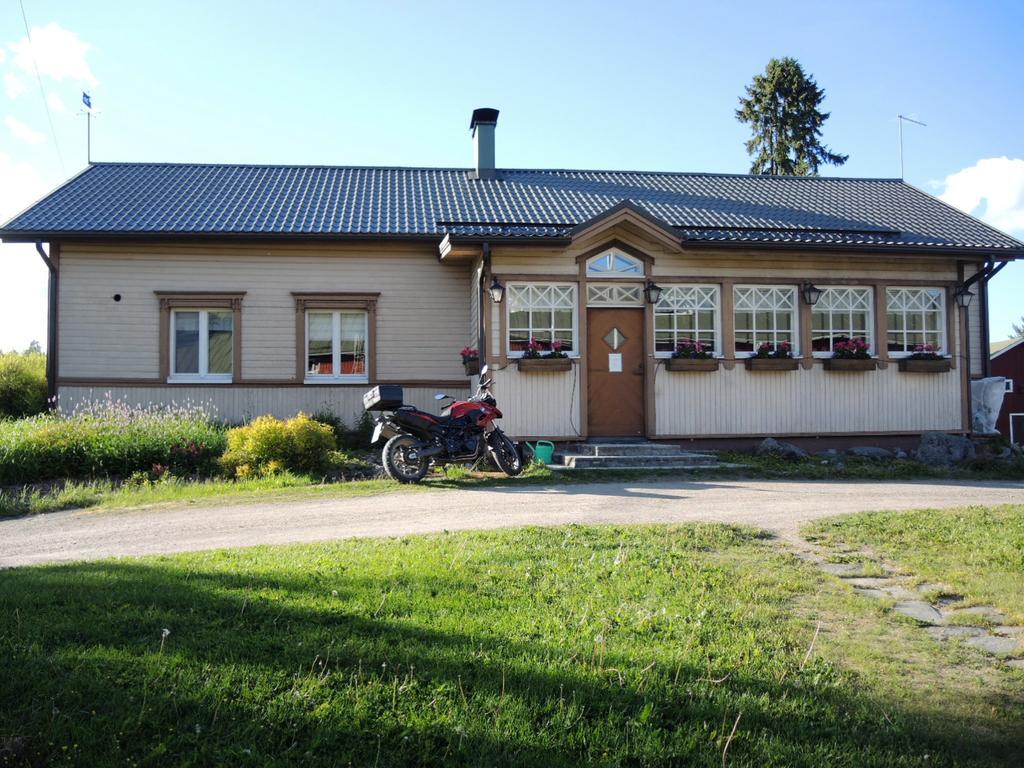 Tuukkalan Tila B&B Ristiina Exteriör bild